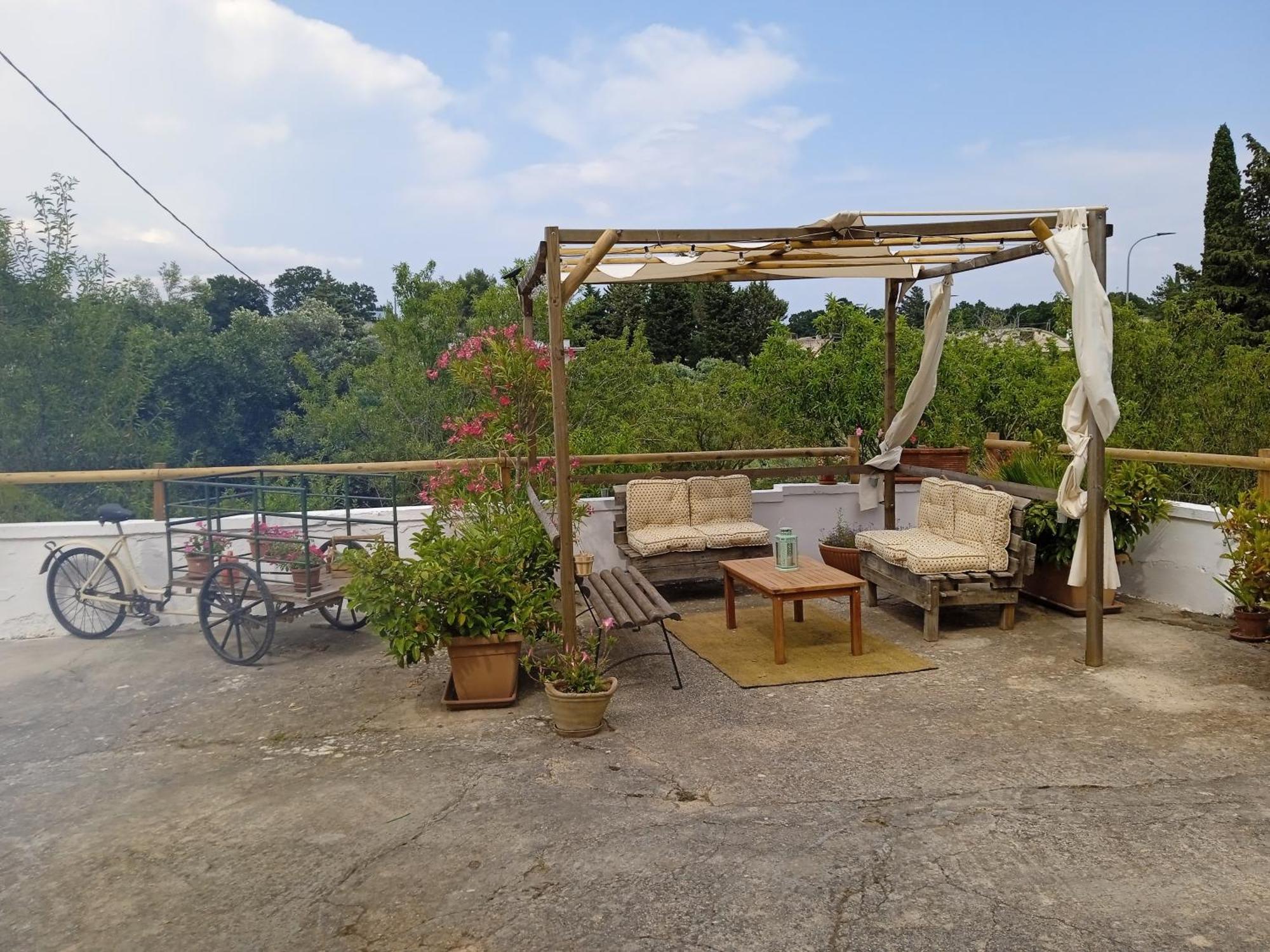 Gasphouse Villa Castellana Grotte Exterior photo